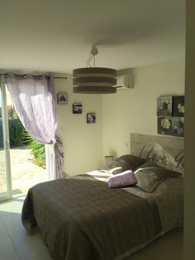 Villa Le Week End อฌักซิโอ้ ภายนอก รูปภาพ